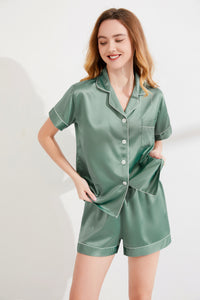 Personalised Bride Pajamas, Eucalyptus Bridesmaid Pyjamas, Bridal Party PJ's, Bridesmaid Gift, Silky Soft Satin Short PJ's, Green Pyjamas